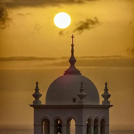 Modern Sea Front In 1 Apartament