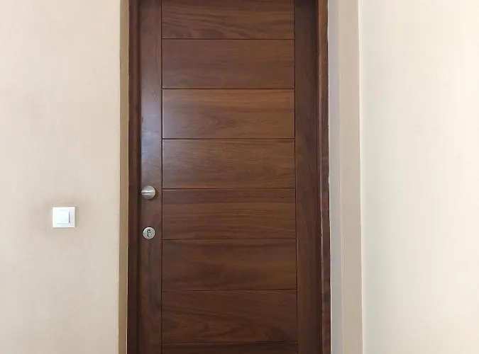 Modern Sea Front In 1 * 가라치코