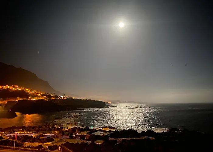 Apartment Modern Sea Front In 1 Garachico (Tenerife)