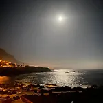 Apartment Modern Sea Front In 1 Garachico (Tenerife)